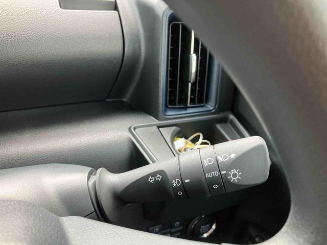 タントカスタムＸ（沖縄県）の中古車