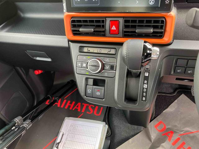 タントファンクロスターボ（沖縄県）の中古車