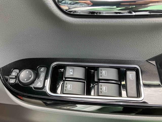 タントカスタムＸセレクション（沖縄県）の中古車