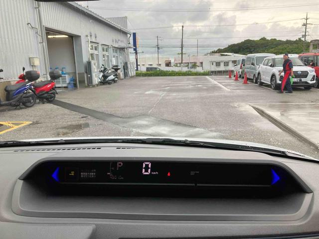 タントカスタムＸ（沖縄県）の中古車