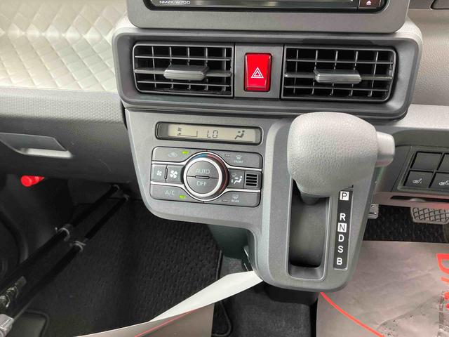 タントＸ（沖縄県）の中古車