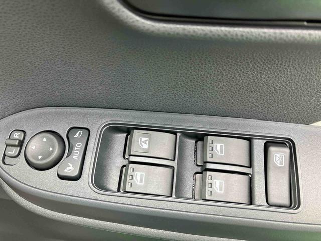 タントＸ（沖縄県）の中古車