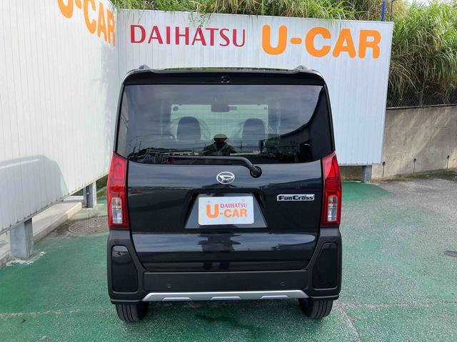 タントファンクロスターボ（沖縄県）の中古車