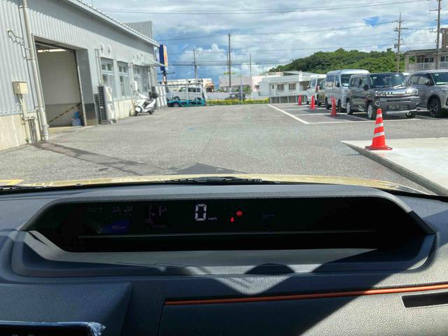 タントファンクロスターボ（沖縄県）の中古車