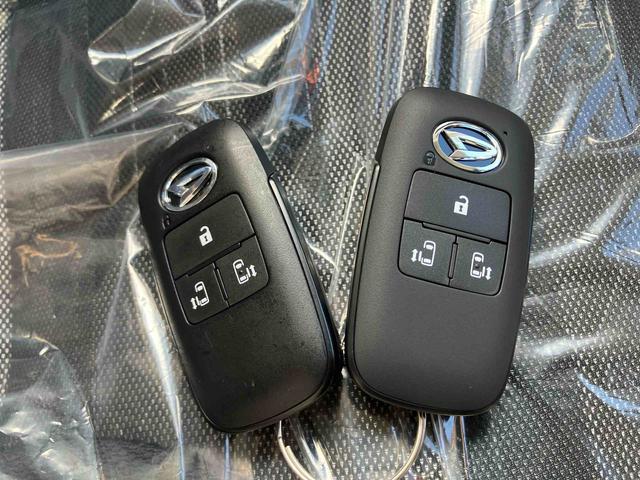 タントファンクロス（沖縄県）の中古車