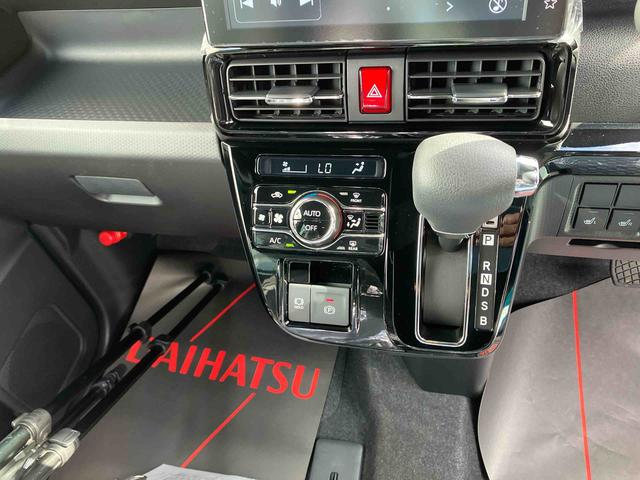 タントカスタムＸ（沖縄県）の中古車