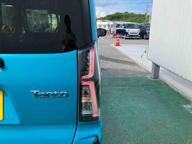 タントカスタムＸ（沖縄県）の中古車