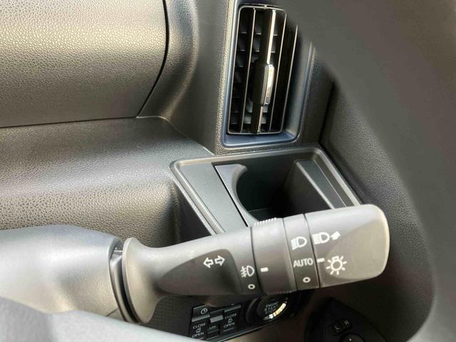 タントカスタムＸ（沖縄県）の中古車