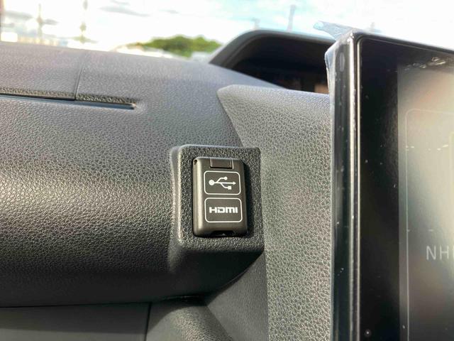 タントカスタムＸ（沖縄県）の中古車