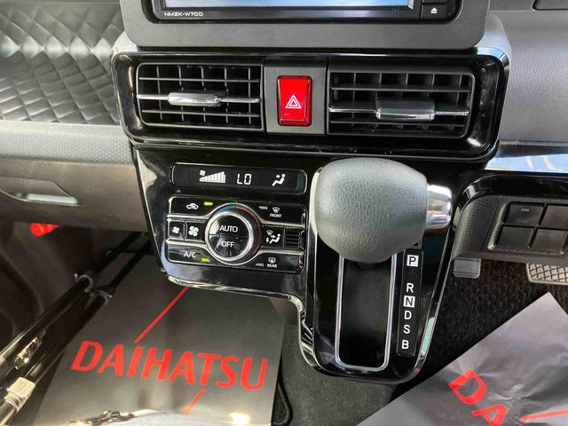 タントカスタムＸ（沖縄県）の中古車