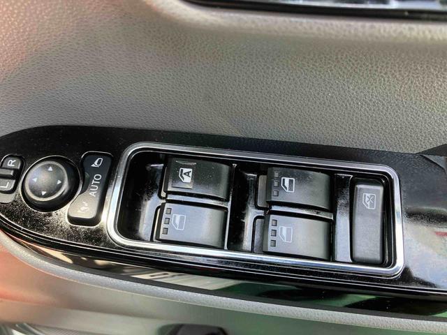 タントカスタムＸ（沖縄県）の中古車