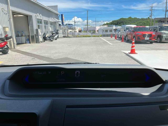 タントカスタムＸ（沖縄県）の中古車