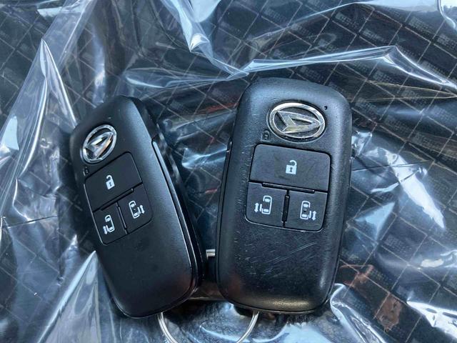 タントカスタムＸ（沖縄県）の中古車