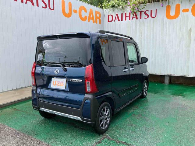 タントファンクロス（沖縄県）の中古車