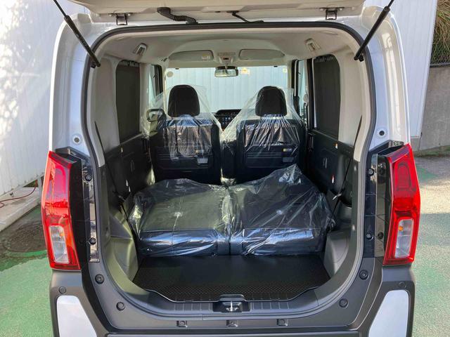 タントファンクロスターボ（沖縄県）の中古車