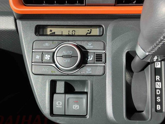 タントファンクロスターボ（沖縄県）の中古車