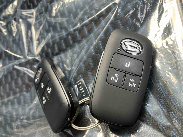 タントカスタムＸ（沖縄県）の中古車