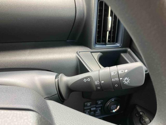 タントカスタムＸ（沖縄県）の中古車
