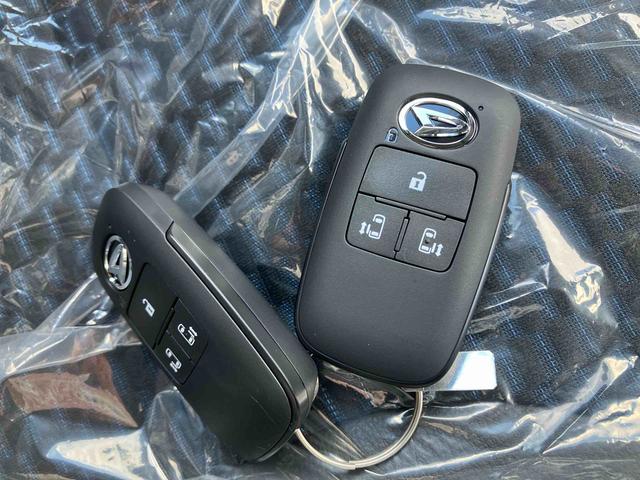 タントカスタムＸ（沖縄県）の中古車