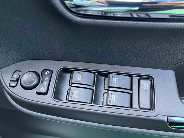 タントカスタムＸ（沖縄県）の中古車