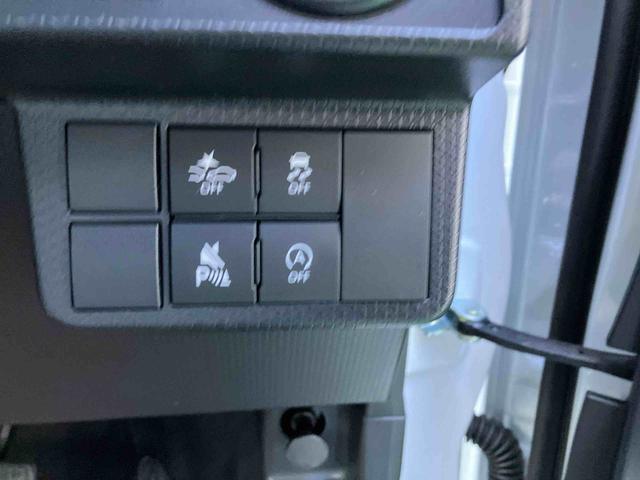 タントカスタムＸ（沖縄県）の中古車