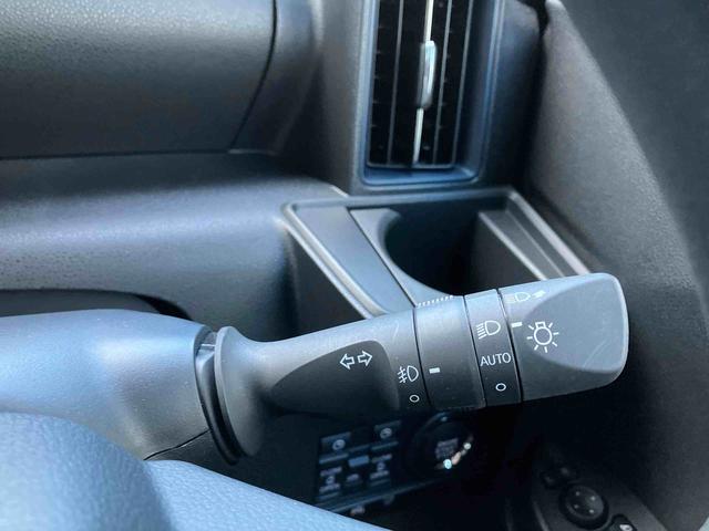 タントカスタムＸ（沖縄県）の中古車