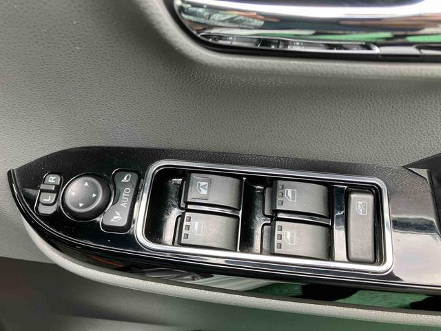 タントカスタムＸセレクション（沖縄県）の中古車