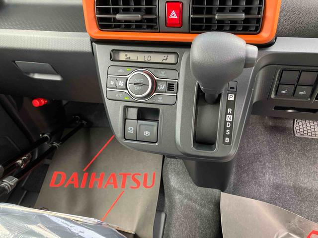 タントファンクロス（沖縄県）の中古車