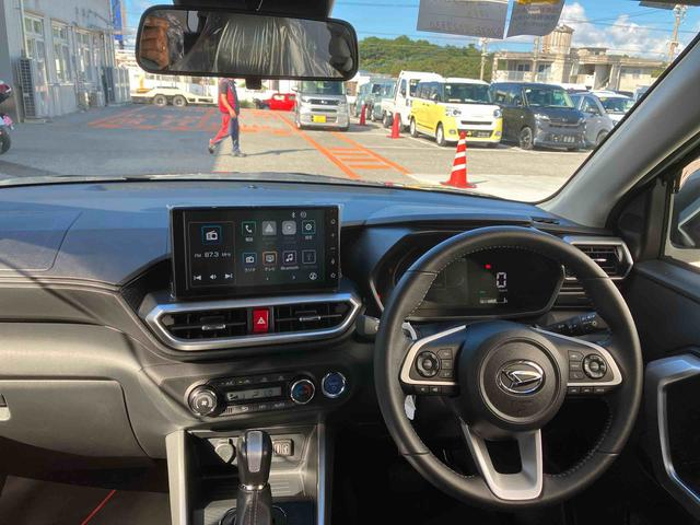 ロッキープレミアムG HEV(沖縄県)の中古車