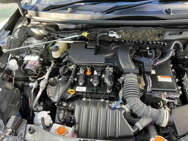 ロッキープレミアムG HEV(沖縄県)の中古車