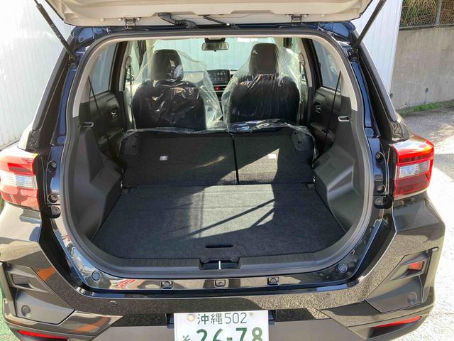 ロッキープレミアムG HEV(沖縄県)の中古車