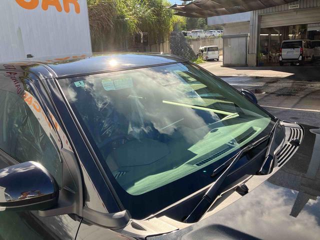 ロッキープレミアムG HEV(沖縄県)の中古車