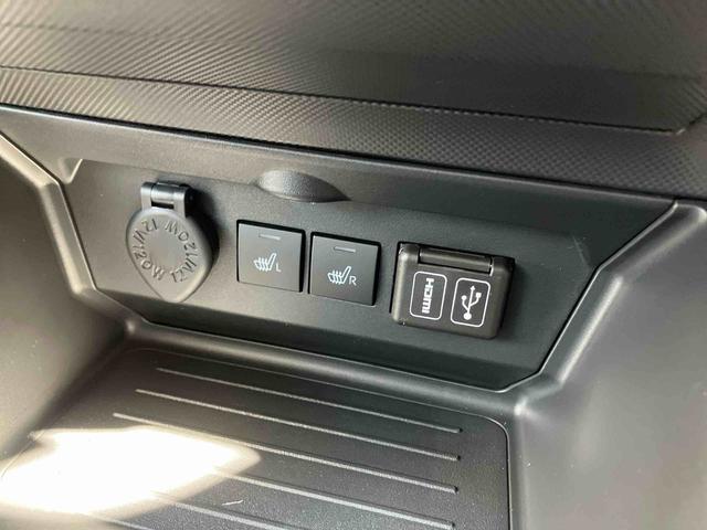 ロッキープレミアムＧ　ＨＥＶ（沖縄県）の中古車