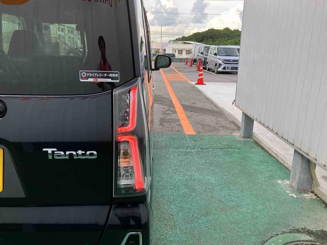 タントカスタムＸ（沖縄県）の中古車