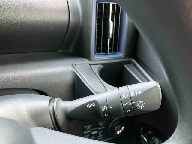タントカスタムＸ（沖縄県）の中古車