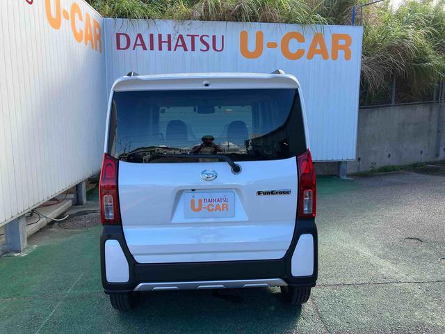 タントファンクロスターボ（沖縄県）の中古車