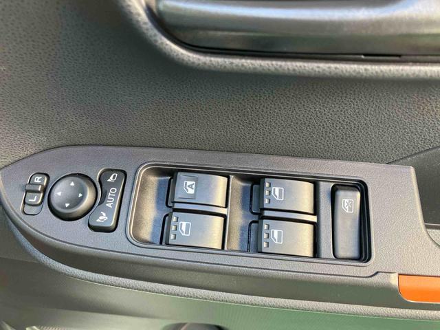 タントファンクロスターボ（沖縄県）の中古車