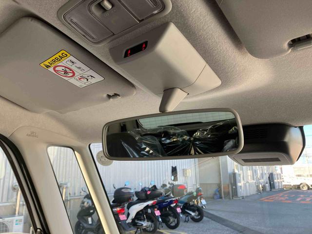 タントファンクロスターボ（沖縄県）の中古車