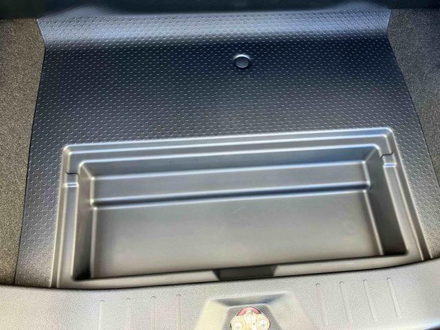 トールカスタムＧ（沖縄県）の中古車