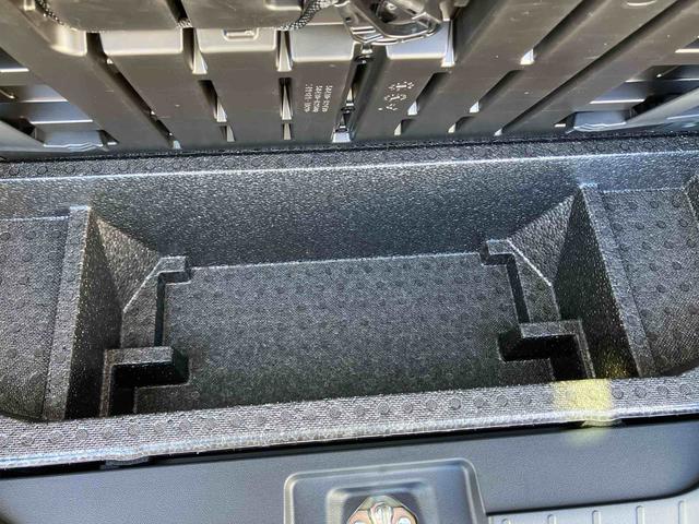 タントファンクロス（沖縄県）の中古車