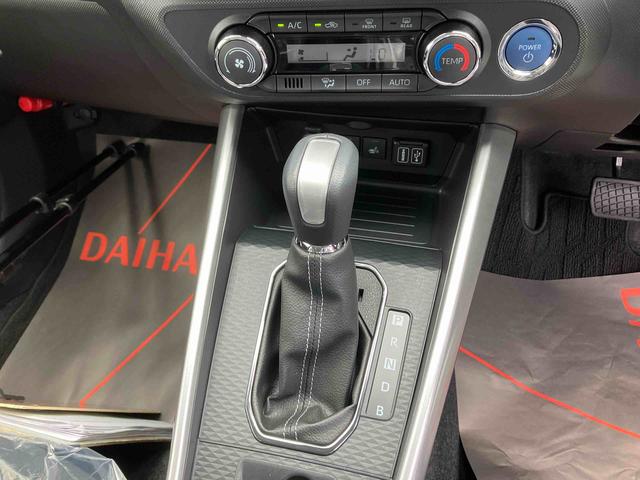 ロッキープレミアムＧ　ＨＥＶ（沖縄県）の中古車