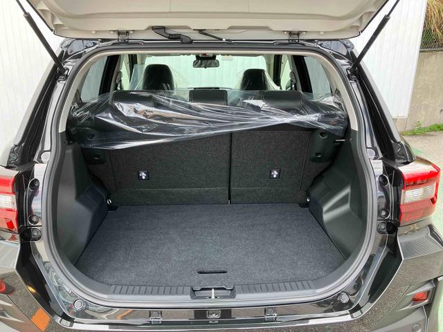 ロッキープレミアムＧ　ＨＥＶ（沖縄県）の中古車