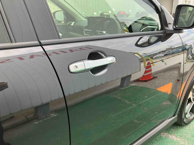 ロッキープレミアムＧ　ＨＥＶ（沖縄県）の中古車