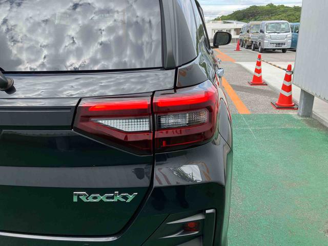 ロッキープレミアムＧ　ＨＥＶ（沖縄県）の中古車