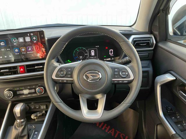 ロッキープレミアムＧ　ＨＥＶオートエアコン　衝突回避支援システム　コーナーセンサー　キーフリーシステム　プッシュボタンスタート　ＬＥＤヘッドランプ（沖縄県）の中古車