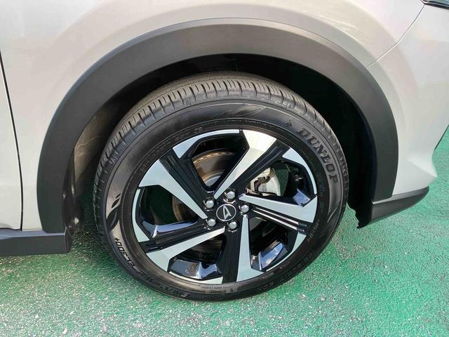 ロッキープレミアムＧ　ＨＥＶオートエアコン　衝突回避支援システム　コーナーセンサー　キーフリーシステム　プッシュボタンスタート　ＬＥＤヘッドランプ（沖縄県）の中古車