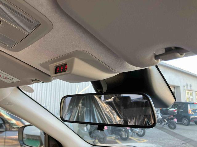 ロッキープレミアムＧ　ＨＥＶオートエアコン　衝突回避支援システム　コーナーセンサー　キーフリーシステム　プッシュボタンスタート　ＬＥＤヘッドランプ（沖縄県）の中古車