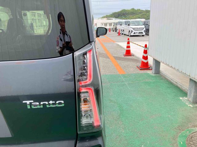 タントカスタムＸ（沖縄県）の中古車