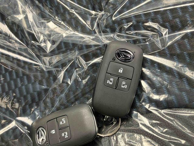 タントカスタムＸ（沖縄県）の中古車