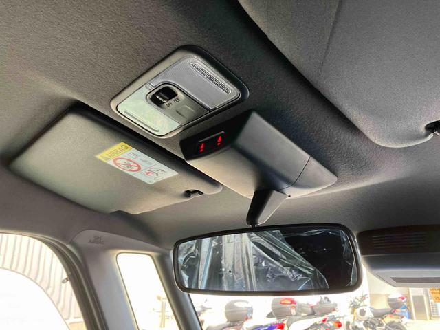 タントカスタムＸオートエアコン　衝突回避支援システム　コーナーセンサー　キーフリーシステム　プッシュボタンスタート　ＬＥＤヘッドランプ　両側パワースライドドア（沖縄県）の中古車